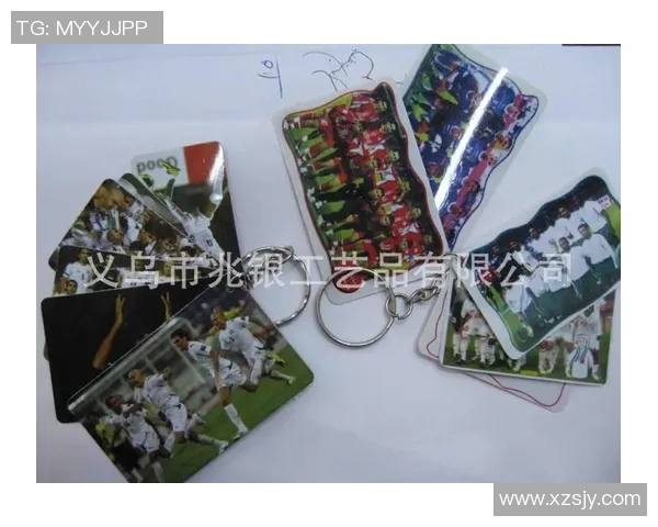 足球球星大头卡辉煌生涯与绿茵场上难忘瞬间全景解析 足球球星大头卡辉煌生涯与绿茵场上难忘瞬间全景解析